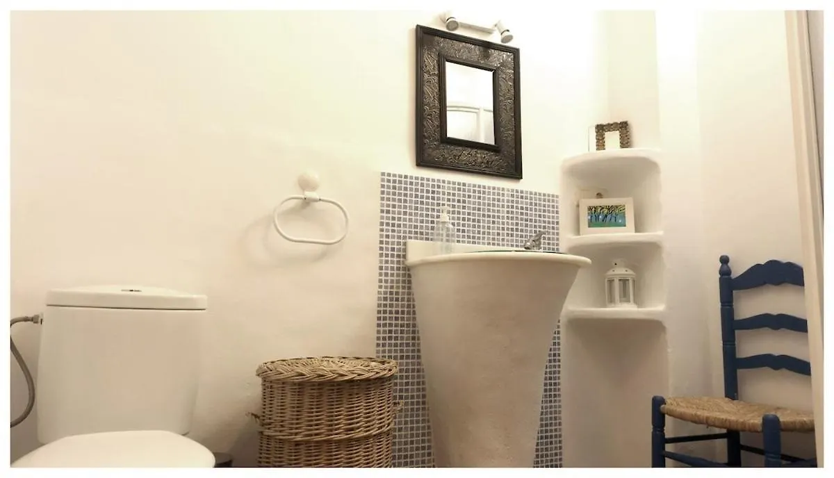 Country House La Tolona Valor 0*,